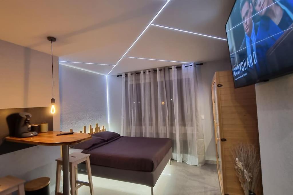 Royalspa Luxueux Appartement Avec Spa Strasbourg Bagian luar foto